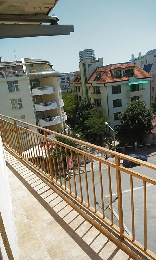 Apartment 54 Ryor Slantschew brjag Exterior foto